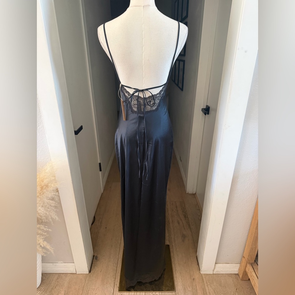 NWT | SKIMS | Onyx Woven Shine Lace Lace Maxi Dress | XS - Picture 6 of 9